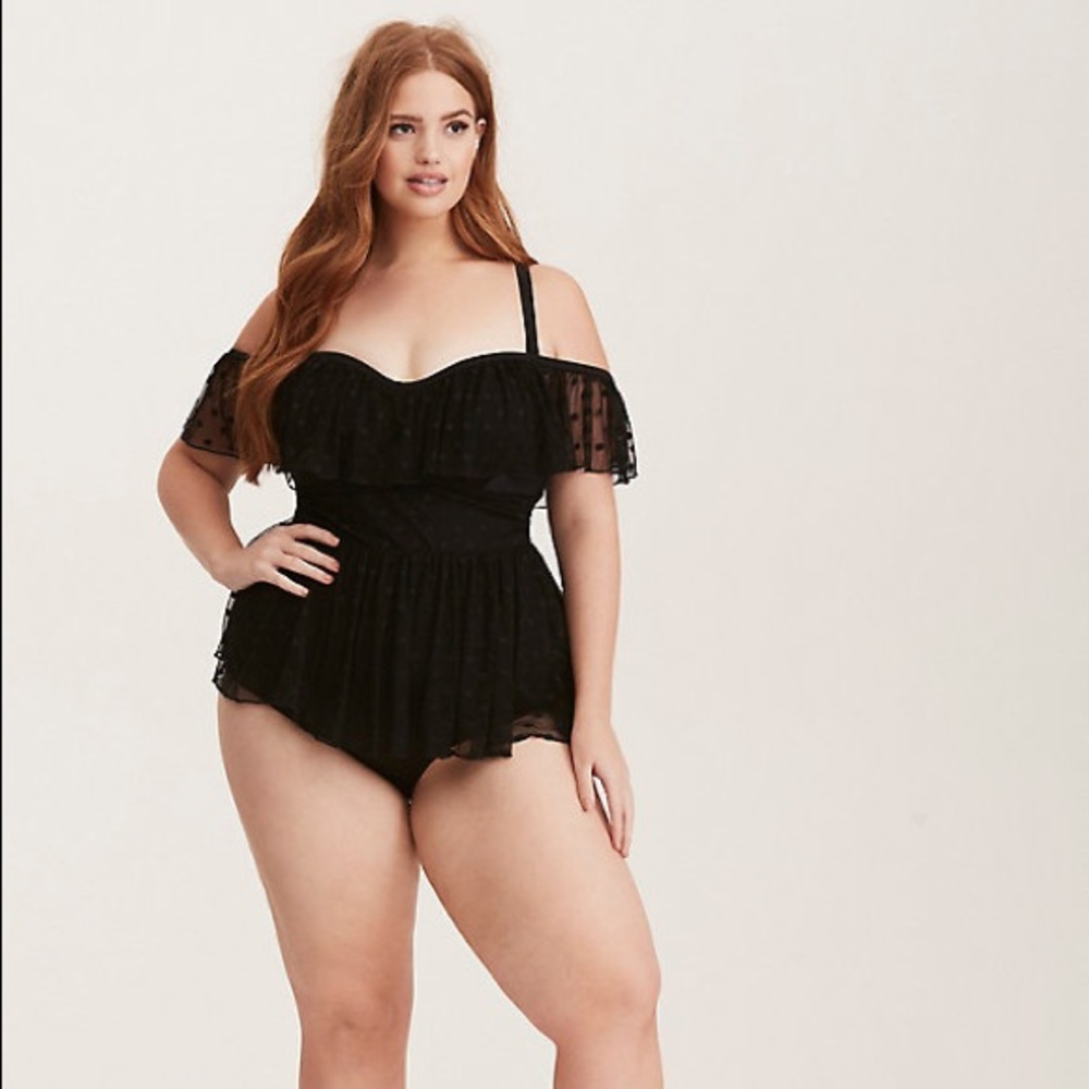 Bnwt Torrid Black Polka Dot One-Piece Swimsuit 2x